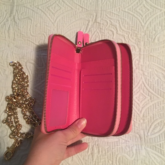 Pink Wallet - Picture 3 of 4